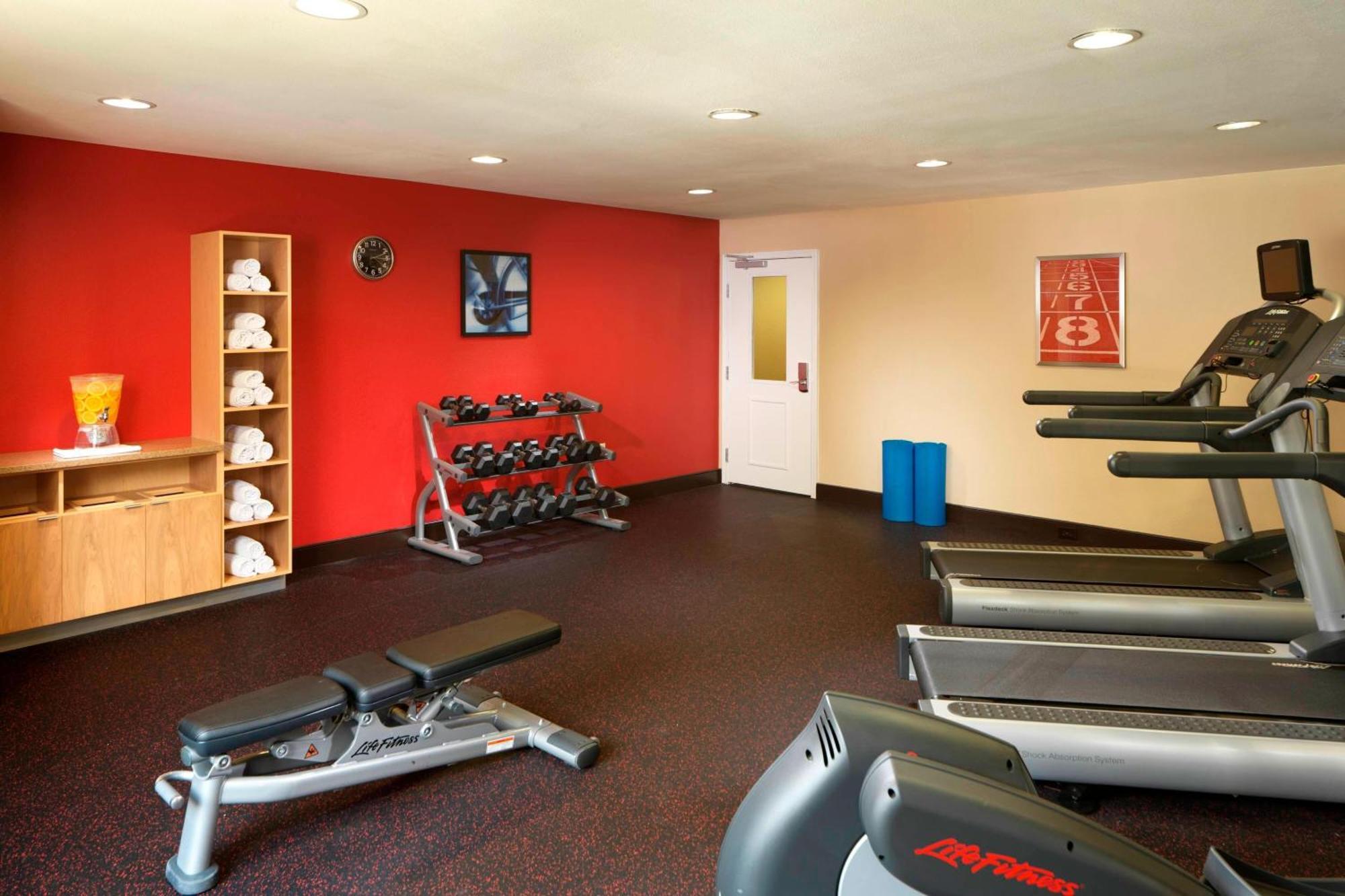 Towneplace Suites Houston Intercontinental Airport Экстерьер фото